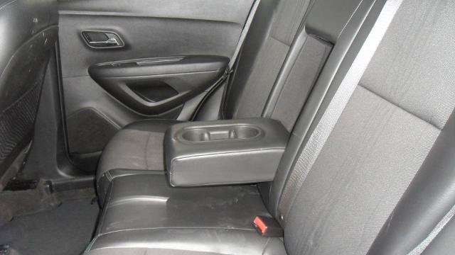 Used 2016 Chevrolet Trax LT w/ LT Convenience Package AWD/4WD image 15