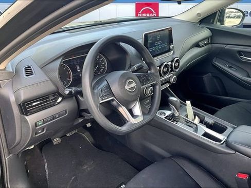 Used 2024 Nissan Sentra SV image 14