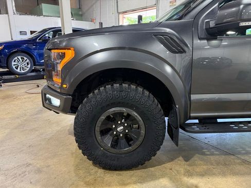 Used 2018 Ford F150 Raptor w/ Equipment Group 802A Luxury AWD/4WD image 13