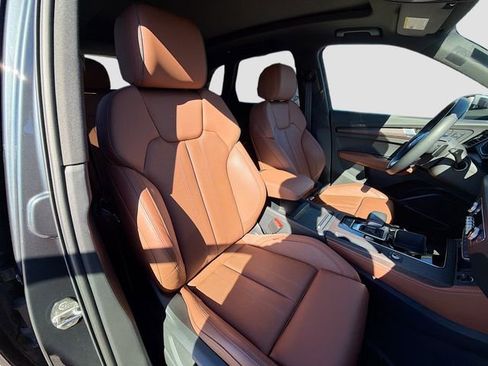 Used 2021 Audi Q5 Prestige image 15