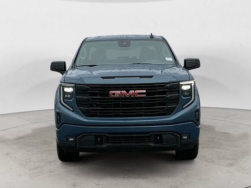 Used 2026 GMC Sierra 1500 Elevation AWD/4WD image 2