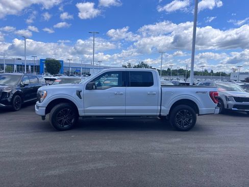 Used 2022 Ford F150 XLT w/ Equipment Group 302A High AWD/4WD image 9