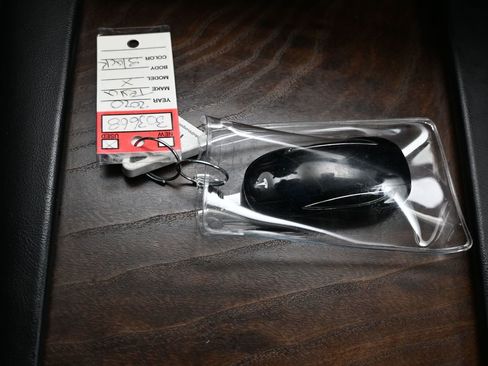 Used 2020 Tesla Model X Long Range image 34