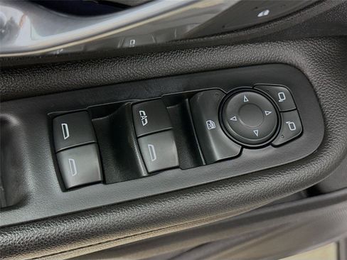 Used 2019 GMC Terrain SLE AWD/4WD image 19