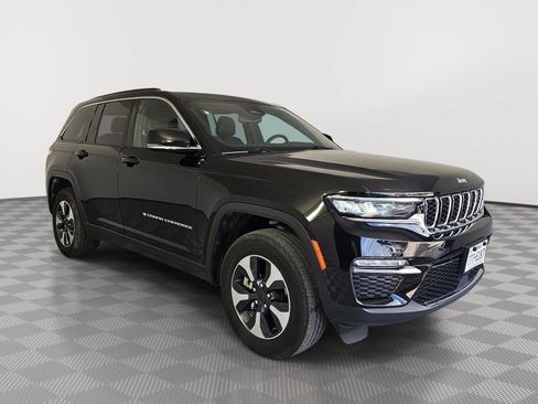 Used 2024 Jeep Grand Cherokee Limited 4xe AWD/4WD image 2
