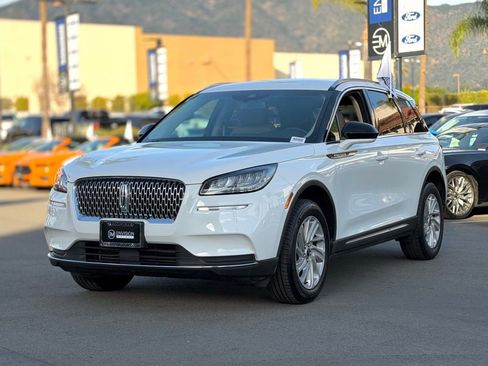 Used 2022 Lincoln Corsair FWD image 4