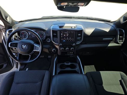 Used 2023 RAM 1500 Big Horn AWD/4WD image 32