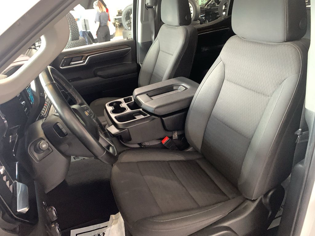 Used 2025 Chevrolet Silverado 1500 LT RWD image 11