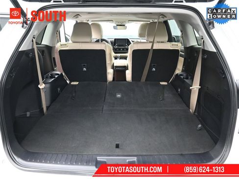 Used 2022 Toyota Highlander XLE image 36
