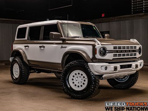 Used 2026 Ford Bronco Heritage Edition AWD/4WD image 1
