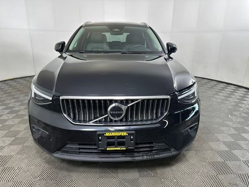Used 2024 Volvo XC40 B5 Plus w/ Climate Package image 8