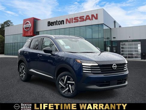 New 2026 Nissan Kicks SV image 1