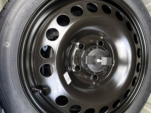 Used 2025 Chevrolet Trax LT w/ Driver Confidence Package image 15