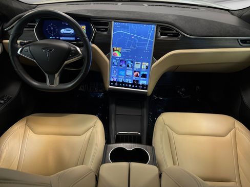 Used 2015 Tesla Model S 85 RWD image 12