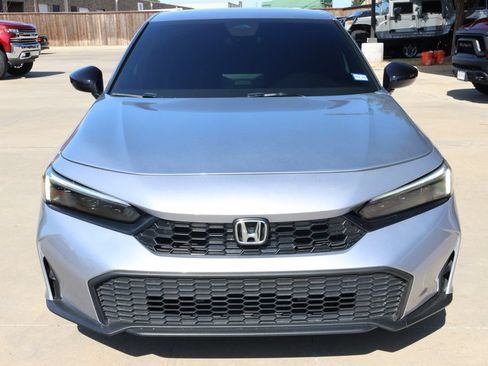 Used 2025 Honda Civic Sport image 2