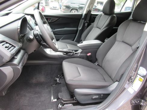 Used 2022 Subaru Impreza 2.0i Premium w/ Popular Package #2 AWD/4WD image 19