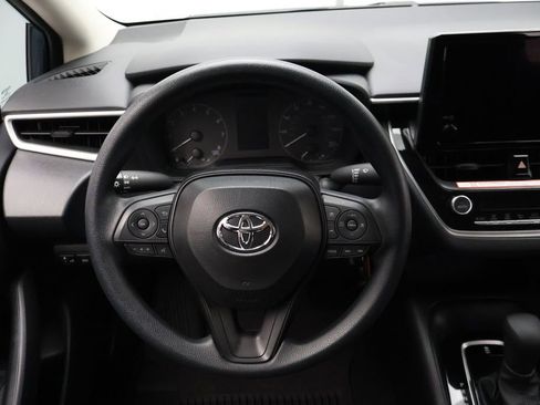 Used 2025 Toyota Corolla LE image 23