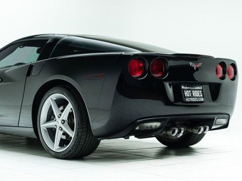 Used 2011 Chevrolet Corvette Coupe w/ LPO, Mesh Package image 19