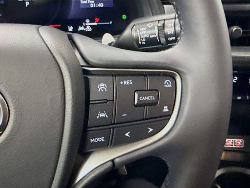 New 2026 Lexus UX 300h AWD image 13