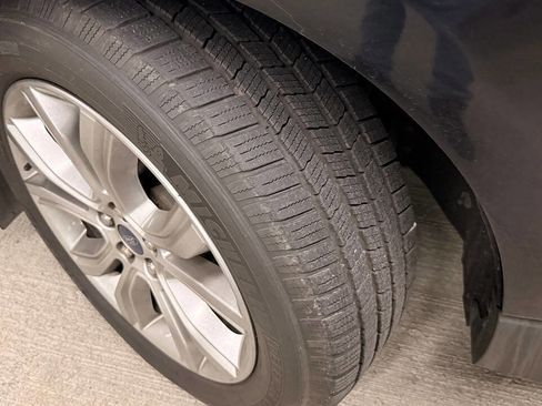 Used 2019 Ford Edge Titanium w/ Equipment Group 301A image 45