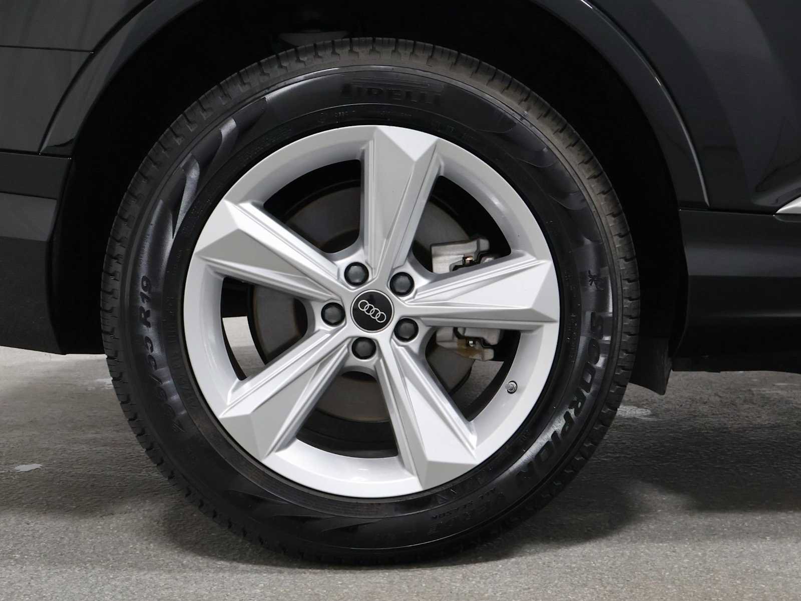 Certified 2026 Audi Q7 3.0T Premium AWD/4WD image 34