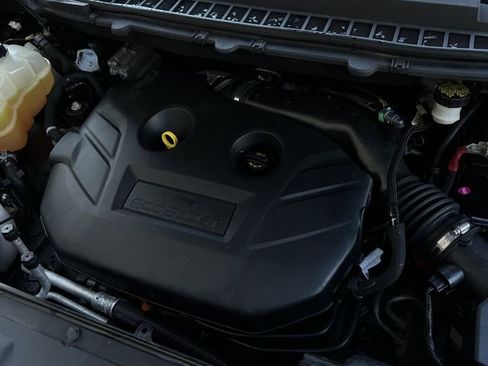 Used 2017 Ford Edge SEL w/ Equipment Group 201A image 40