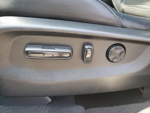 Used 2018 Honda CR-V EX-L image 17
