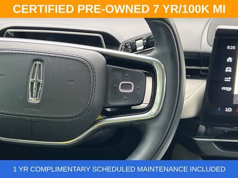 Certified 2024 Lincoln Nautilus Premier AWD/4WD image 16