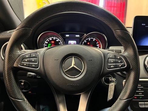 Used 2018 Mercedes-Benz CLA 250 image 18
