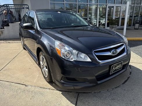 Used 2012 Subaru Legacy 2.5i image 1
