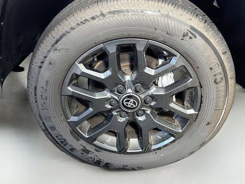 New 2025 Toyota Tundra Platinum image 10