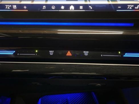 Used 2026 BMW 530i xDrive AWD/4WD image 56