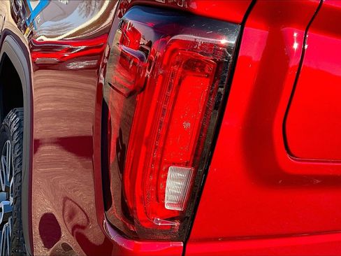 Used 2024 GMC Sierra 1500 AT4 w/ AT4 Premium Package image 33