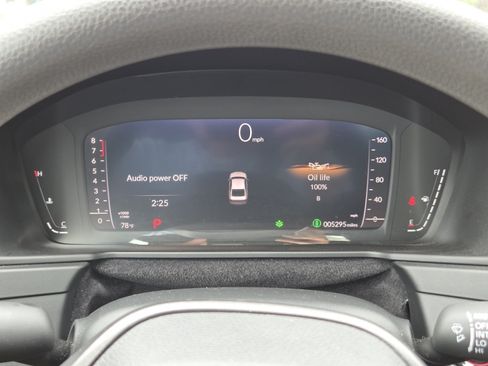 Certified 2025 Honda Accord LX image 28