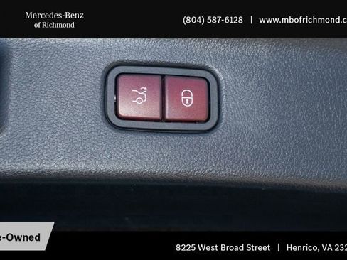 Used 2022 Mercedes-Benz S 500 4MATIC w/ AMG Line Package image 14