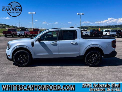 New 2025 Ford Maverick Lariat w/ Black Appearance Package image 2