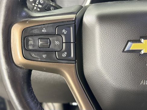 Used 2022 Chevrolet Silverado 3500 High Country w/ Safety Package II image 17