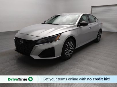 Used 2024 Nissan Altima 2.5 SV