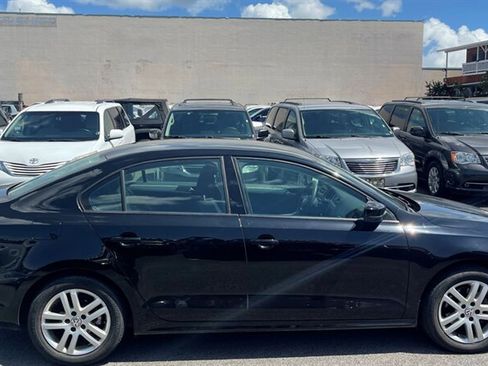 Used 2018 Volkswagen Jetta S FWD image 8