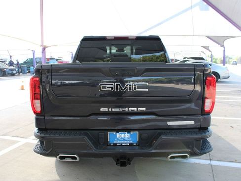 Used 2022 GMC Sierra 1500 Elevation w/ Elevation Premium Package AWD/4WD image 4