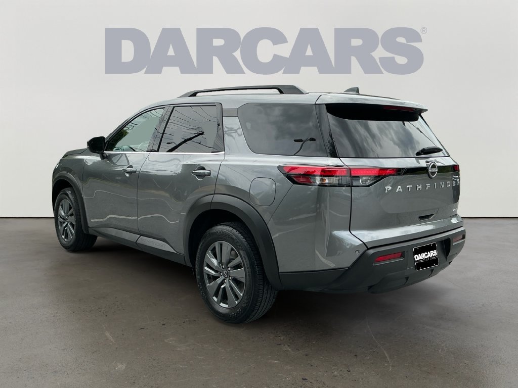 Used 2025 Nissan Pathfinder SV AWD/4WD image 5