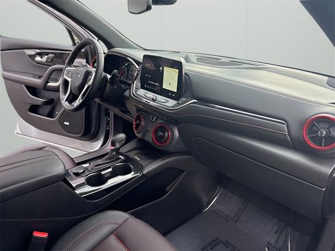 Used 2025 Chevrolet Blazer RS image 21