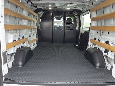 Used 2024 Ford Transit 250 Low Roof w/ Exterior Upgrade Package image 10