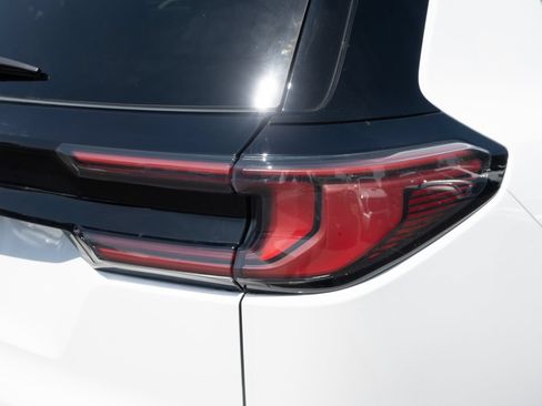 New 2026 GMC Acadia Elevation w/ Black Edition FWD image 22