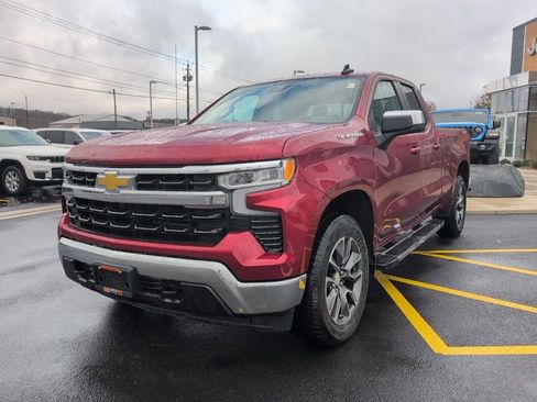 Used 2023 Chevrolet Silverado 1500 LT w/ All Star Edition Plus image 3