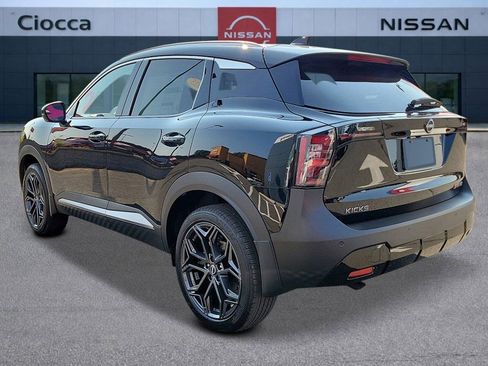 New 2025 Nissan Kicks SR w/ SR Premium Package AWD/4WD image 2