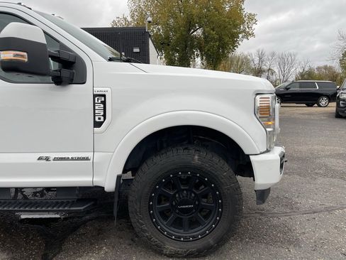 Used 2022 Ford F250 Lariat w/ Lariat Ultimate Package image 2