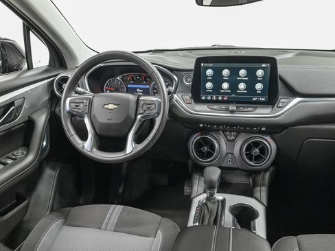Used 2023 Chevrolet Blazer LT AWD/4WD image 29