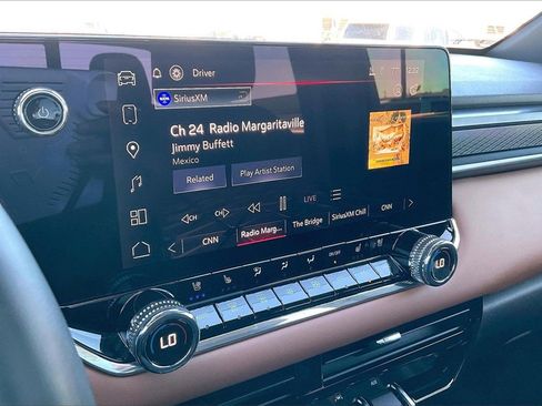 Certified 2025 GMC Canyon AT4 w/ AT4 Premium Package image 25