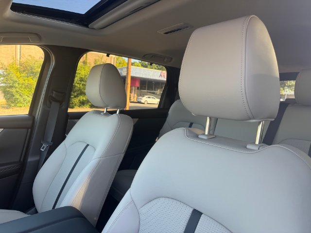 New 2026 MAZDA CX-90 3.3 Turbo w/ Preferred Package AWD/4WD image 8